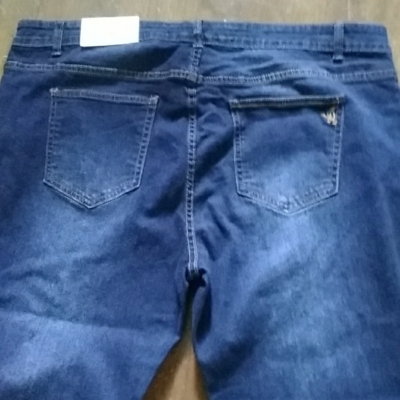 VIP Jeans - Picture 3 of 4